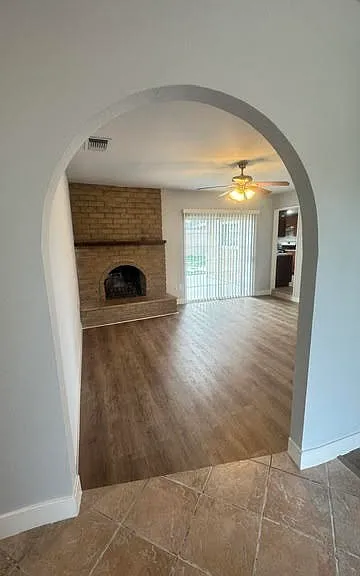 716 N Brampton Ave — Photo 8