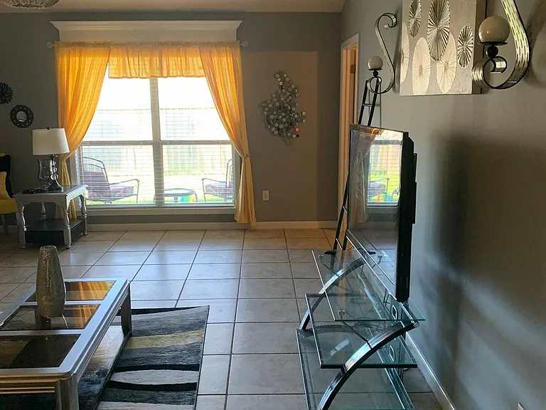 3106 Salinas De Hidalgo Blvd — Photo 3