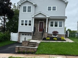 9 Scoles Pl, Passaic, NJ 07055