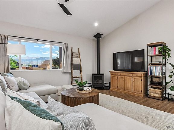 3rd image of 148 Red Tail Boulevard