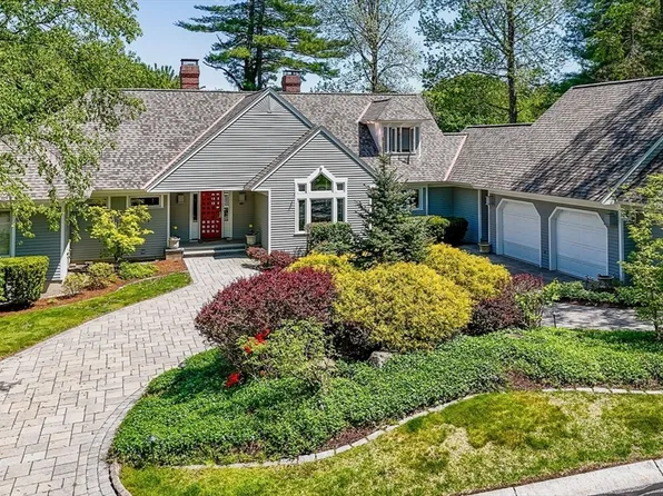 189 Country Club Way, Ipswich, MA 01938