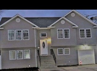 255 Smith St Floor 1, Central Islip, NY 11722