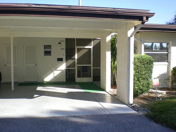 2nd image of 6149 Greenview Dr #133