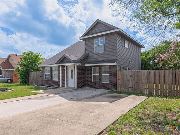2nd image of 2706 Mirage Dr