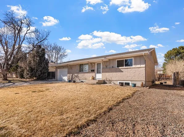 19 Macgregor Rd, Pueblo, CO 81001