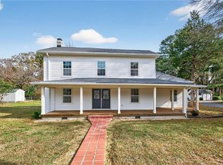 22077 Main St, Courtland, VA 23837