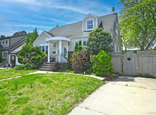 2198 Willow Street, Wantagh, NY