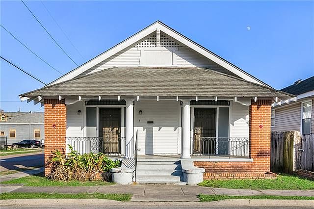 1st image of 1939 Touro St