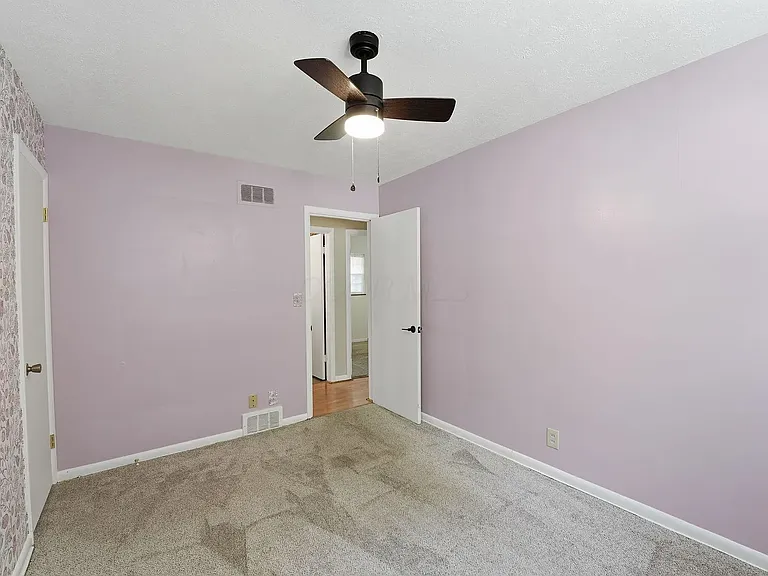2257 Fishinger Rd — Photo 16