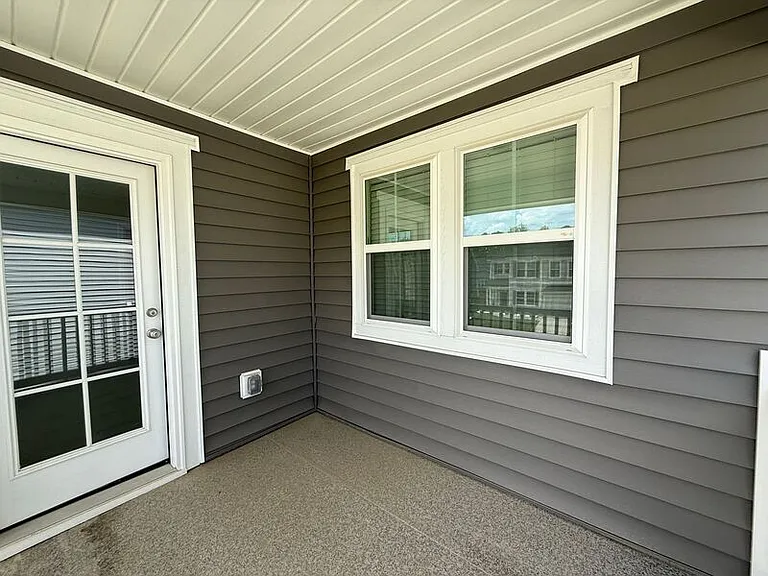 150 Cherry Blossom Ct — Photo 36