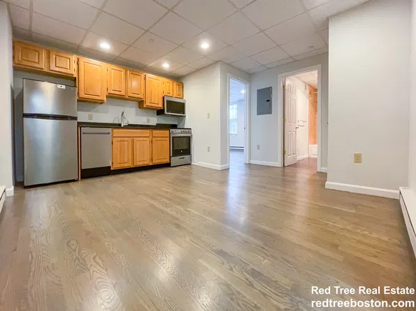 79 Park Dr, Boston, MA
