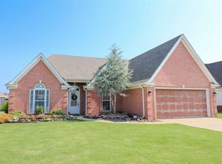 5217 Deerfield Dr, Jonesboro, AR 72404
