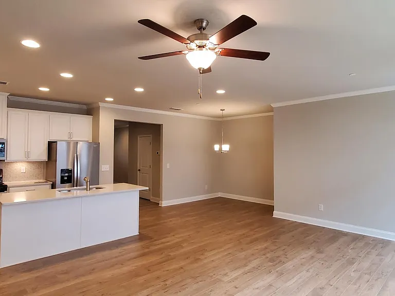 116 Addison Way — Photo 17