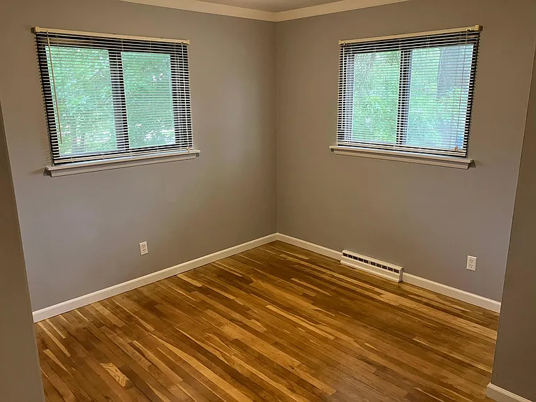 213 W Pitman St — Photo 46
