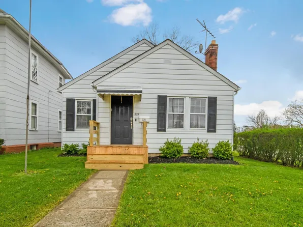225 Powell St, Ashville, OH 43103