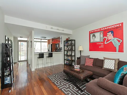 Rented by Sotheby's International Realty | media 17