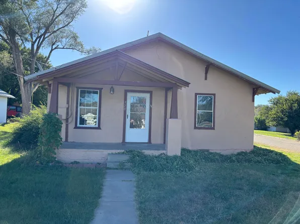 320 W Summit St, Miami, TX 79059