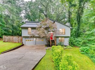 1157 Forest Glen Ct NW, Acworth, GA 30102