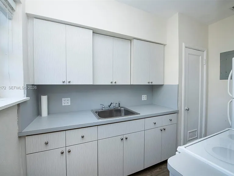 12247 NE 9th Ave #12247 — Photo 8