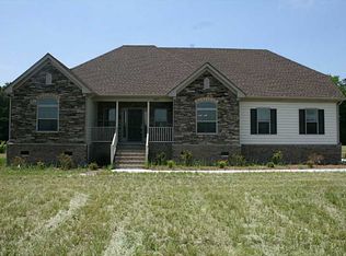 3040 Delia Dr, Chesapeake, VA 23322