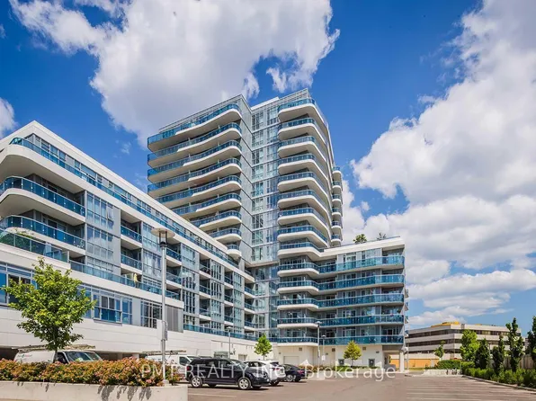 9471 Yonge St, Richmond Hill, ON