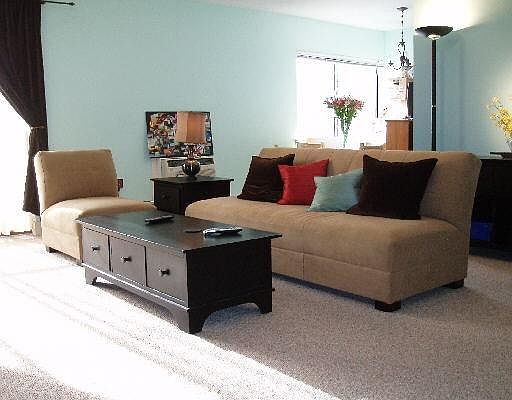 Large and bright living space
