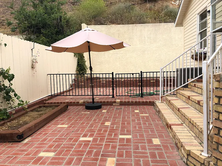 102 Santa Cruz Way — Photo 41