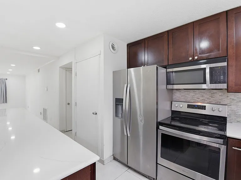 7900 Westheimer Rd #147 — Photo 10