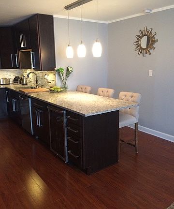 3rd image of 9146 W Grand Ave #2NE