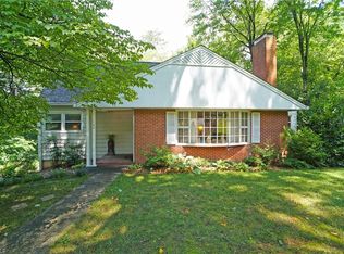 102 Wedgefield Ave, Winston Salem, NC 27106