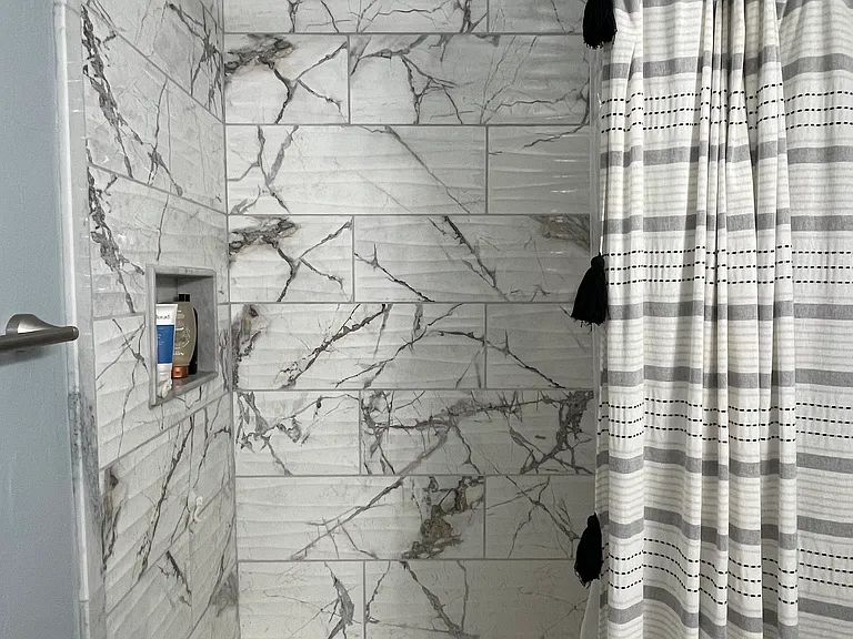 Shower with tub