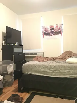 Rented by Meraki Realty LLC | media 50