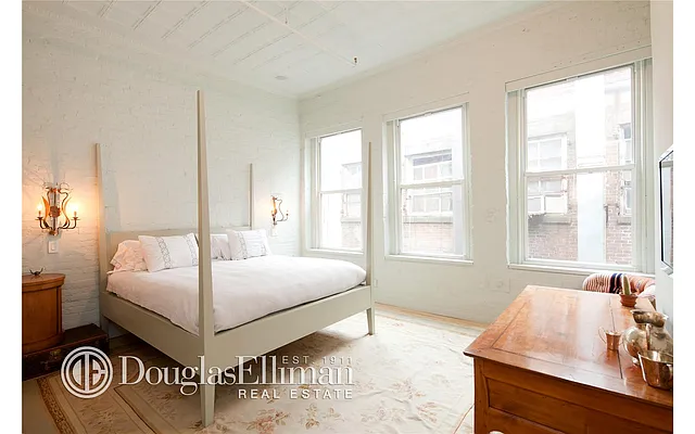 Sold by Douglas Elliman | media 4