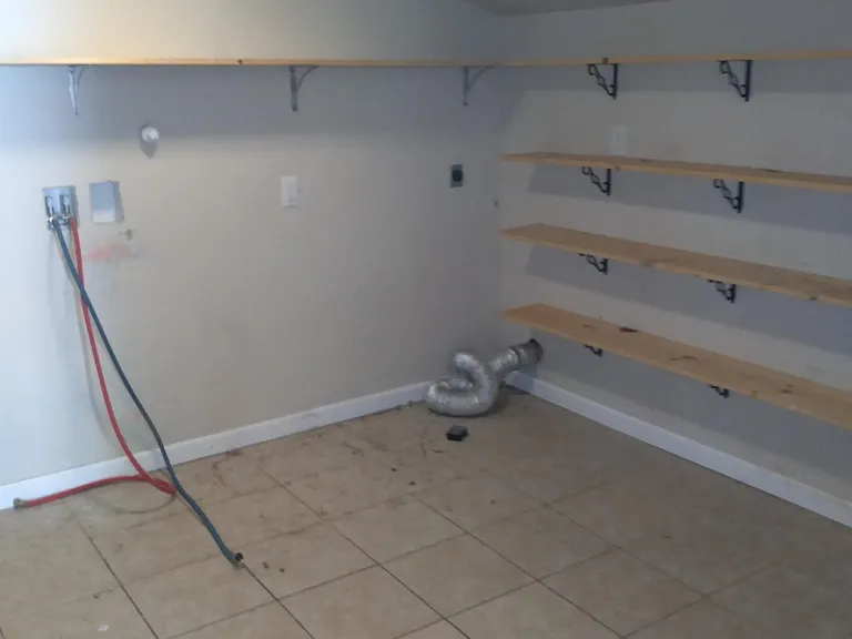 216 S Pecan St — Photo 7
