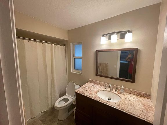 4th image of 417 Evergreen Dr