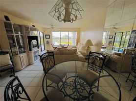 2309 S Cypress Bend Dr, Pompano Beach, FL