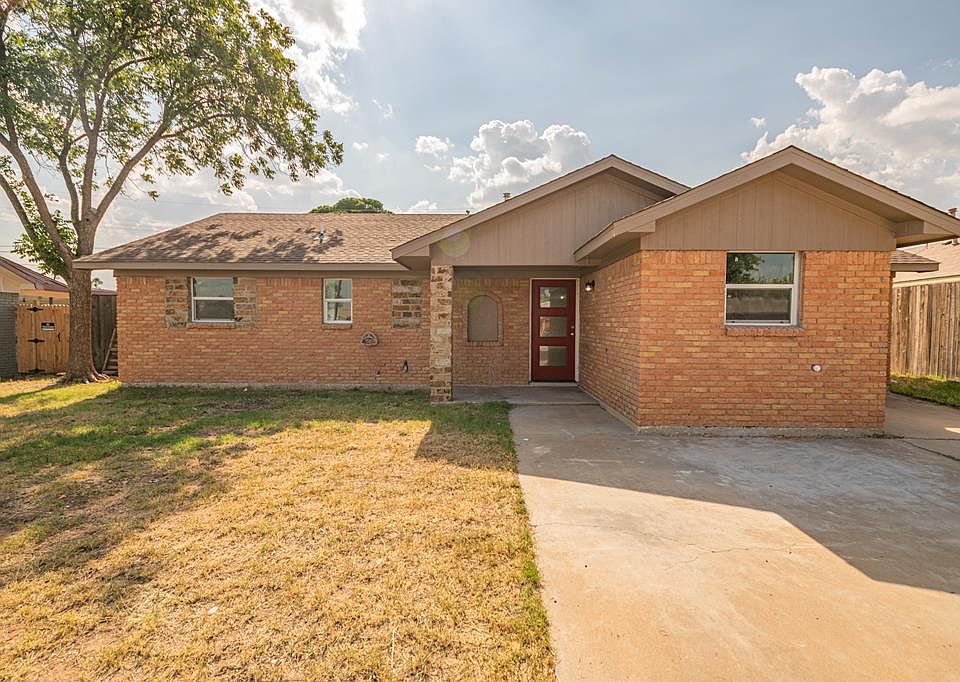 1st image of 2633 Madera Ave