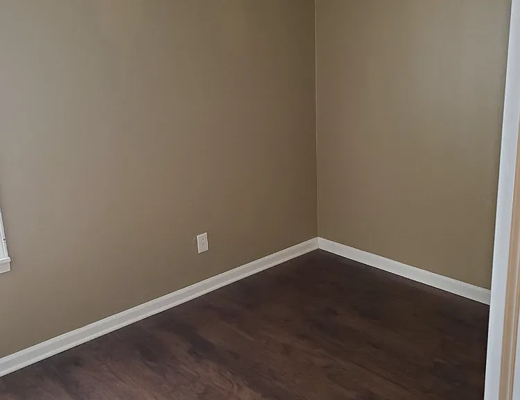 27101 Townley Ave — Photo 5