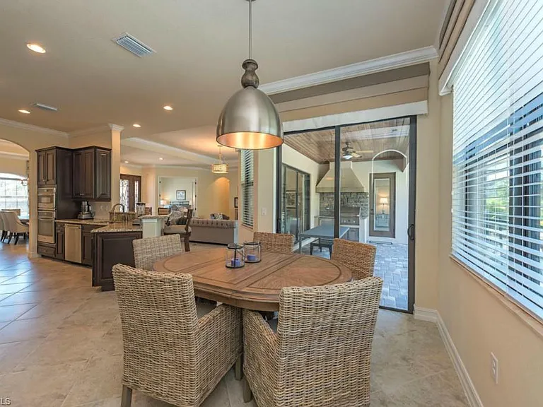 9560 Firenze Cir — Photo 4