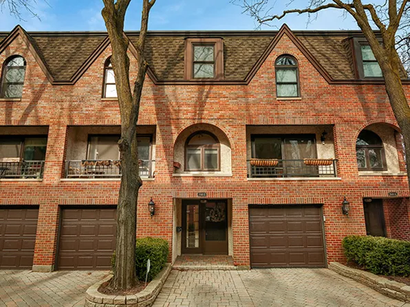 1648 N Burling St, Chicago, IL 60614