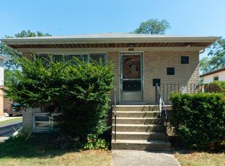 403 N Addison Rd, Villa Park, IL 60181