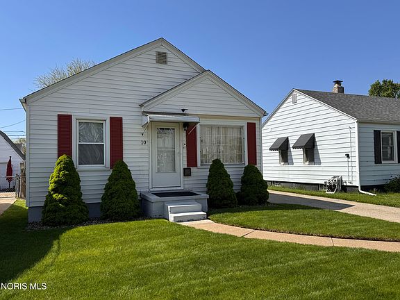 3rd image of 10 E Crawford Ave
