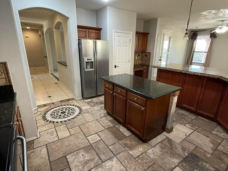10321 W Windsor Ave — Photo 17