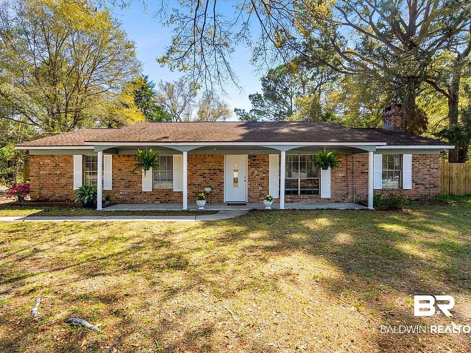 1st image of 1112 Caroline Ave
