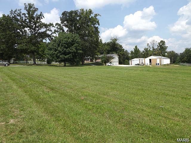 2nd image of 677 Foristell Rd