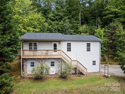 3 Bonnie Ln, Horse Shoe, NC, 28742