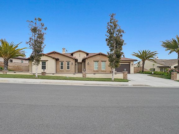 2nd image of 278 N Baldy Vista Ave
