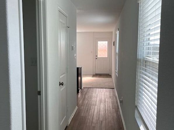 484 Marty Allen Loop