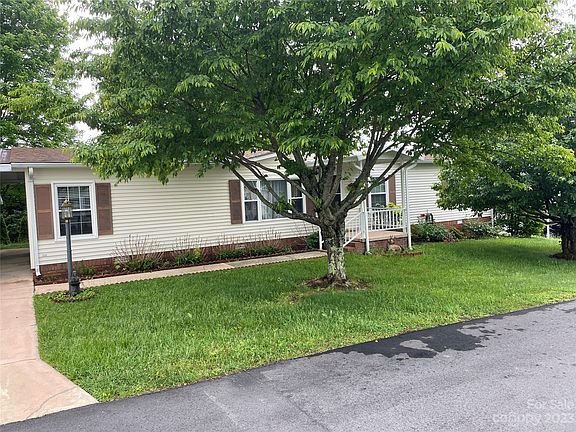 2nd image of 8 N Marjorie Ln
