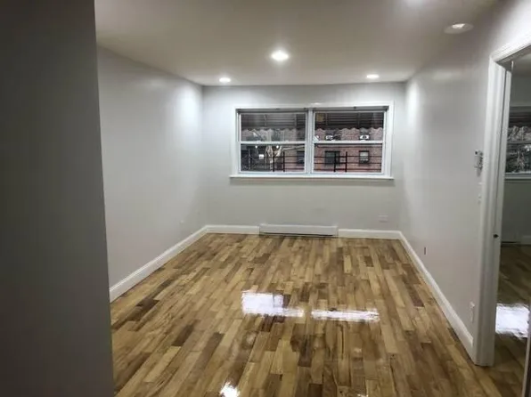 1685 Watson Ave, Bronx, NY 10472